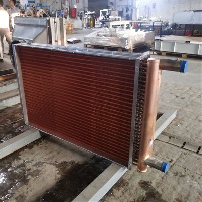 Tubes Efficaces Resistantes à la Corrosion Echangeur de Chaleur Pour les Systèmes de Refroidissement Marin Industriel et Utilisation
